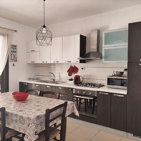 Apartamento Casa Il Cortile Fiorito Tortolì Exterior foto